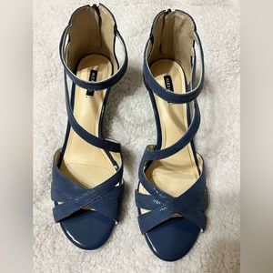 Alex Marie Leela heels size 9.5